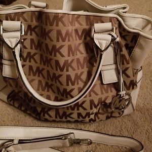 MICHAEL KORS BAG